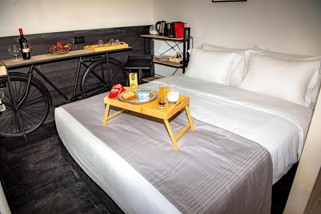 Athens Muses Suites Экстерьер фото